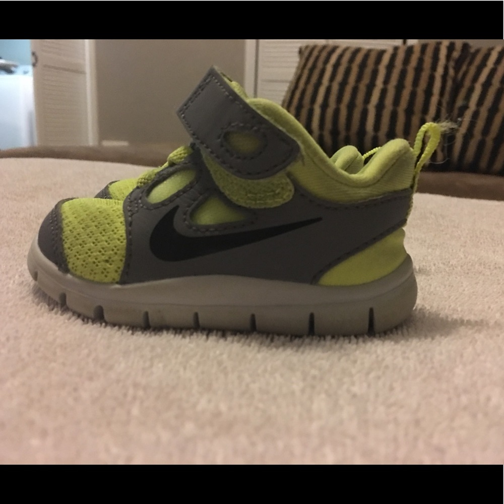 Infant Nike
